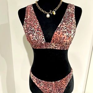 Animal print bikini set